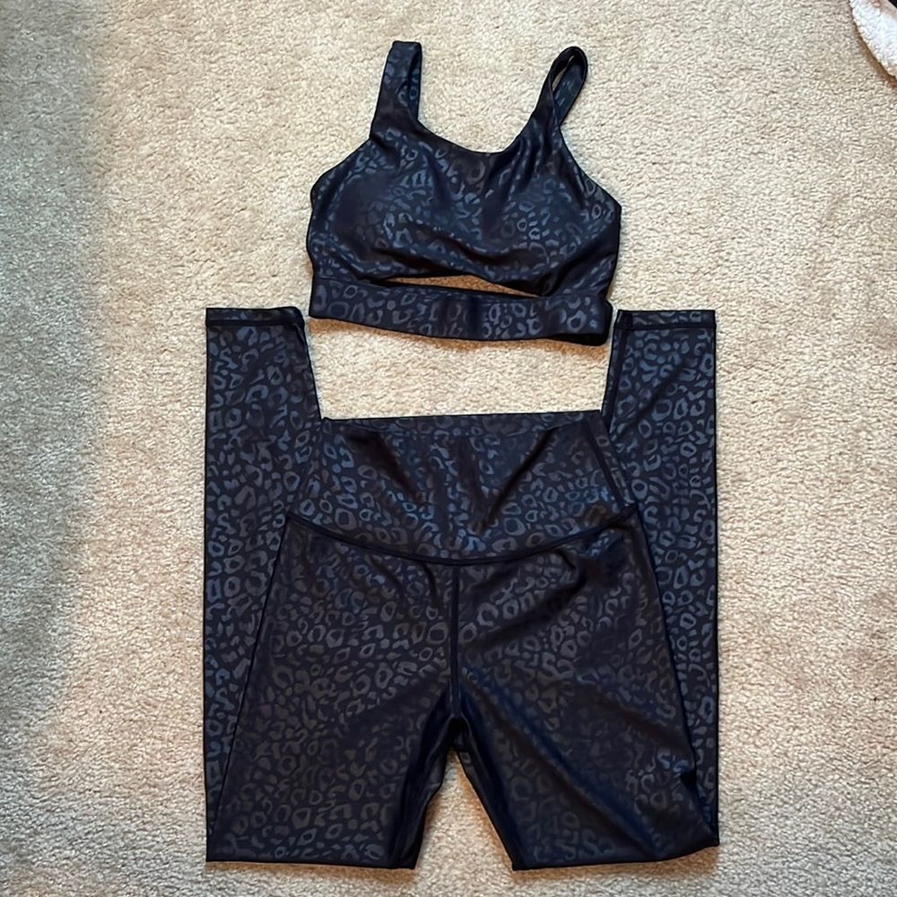 SOLD- Boutique Black Leopard Workout Set